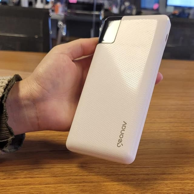 Imagem de Power Bank Geonav 16.000mAh na loja Amazon