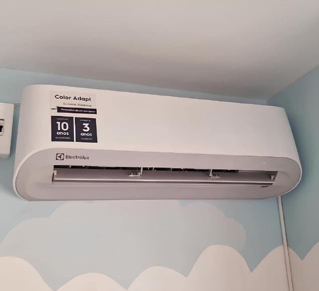 Imagem de Ar-Condicionado Split Electrolux | 12000 BTUs | Quente e Frio na loja Amazon