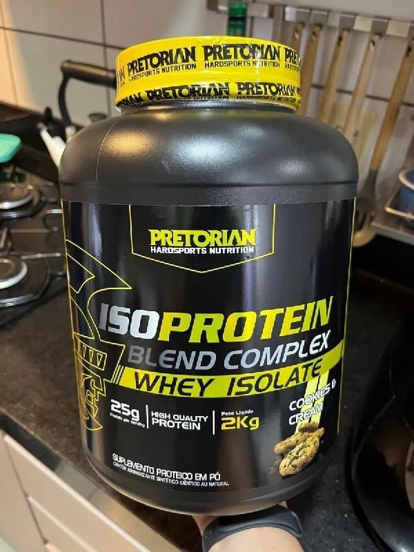 Imagem de Whey Protein Isolado Pretorian Iso Protein Blend | 2kg | Sabor Morango na loja Mercado Livre