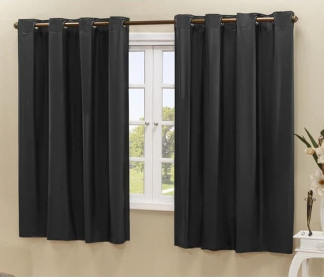 Imagem de Cortina Blackout De Pvc 2,20m X 1,30m na loja Mercado Livre
