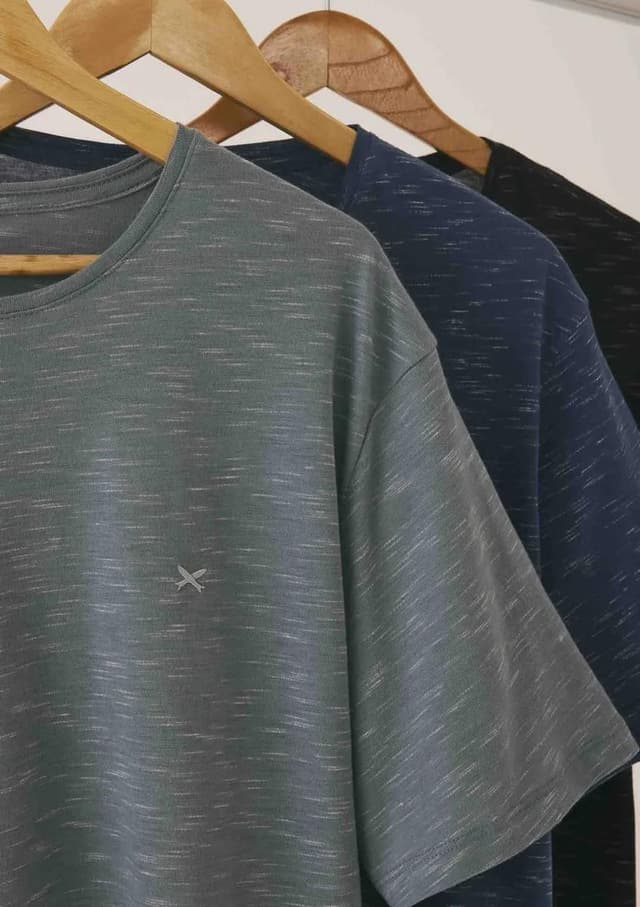 Imagem de CAMISETAS PREMIUM POR MENOS DA METADE na loja Mercado Livre