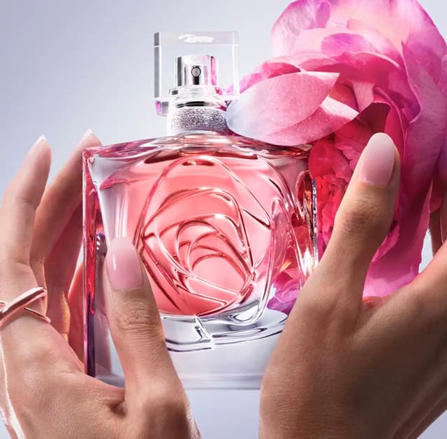Imagem de Perfume La Vie Est Belle Rosa Extraordinária EDP 100ml na loja Mercado Livre
