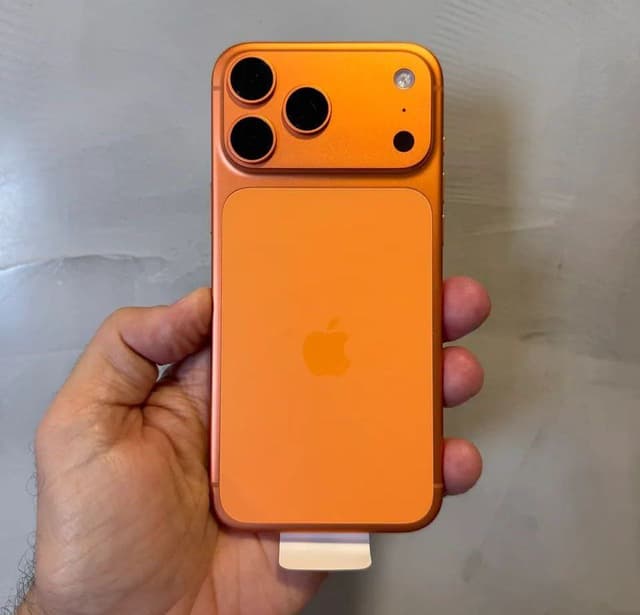 Imagem de IPHONE BAIXANDO: ATÉ A MAÇÃ SABE QUE TÁ CARO DEMAIS! na loja Amazon